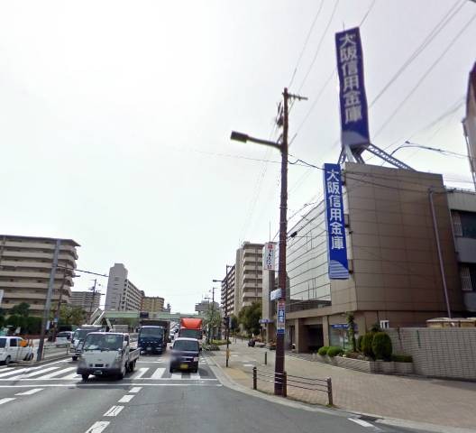 銀行