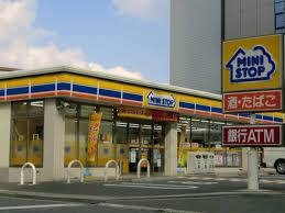 コンビニ