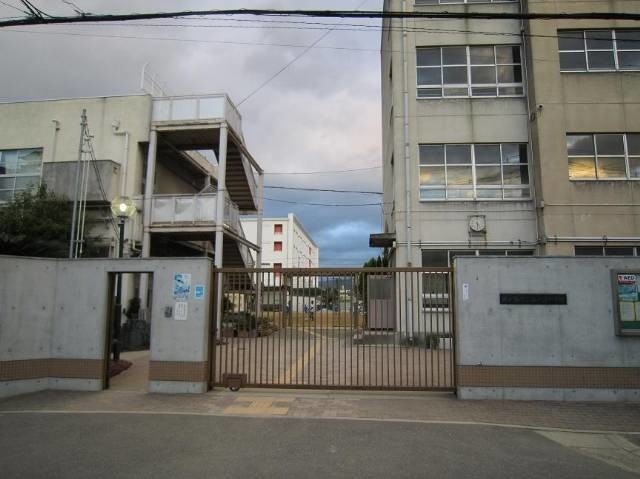 中学校