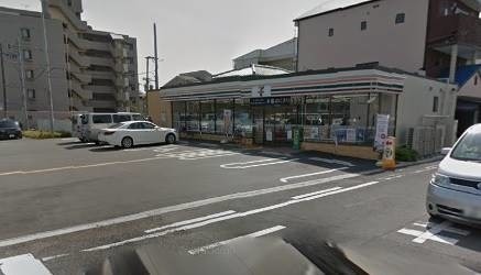 コンビニ