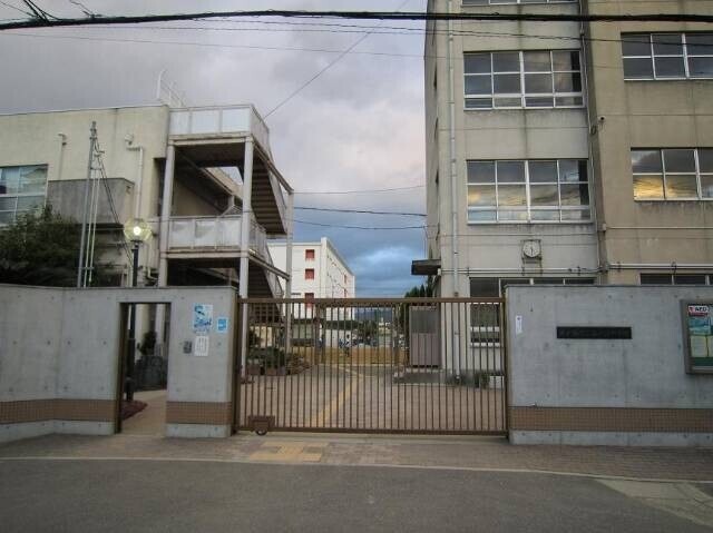 中学校