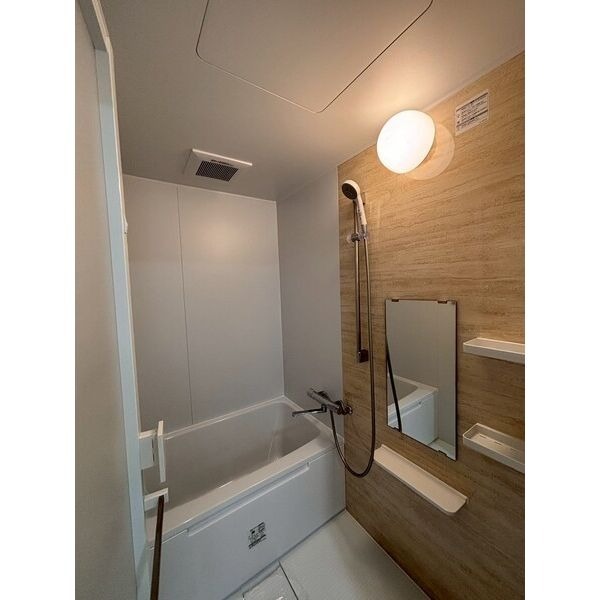 バス